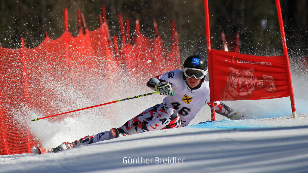 001_2024_AT4_LM-104_D AT4140004 Breidler Guenther_Dynamik