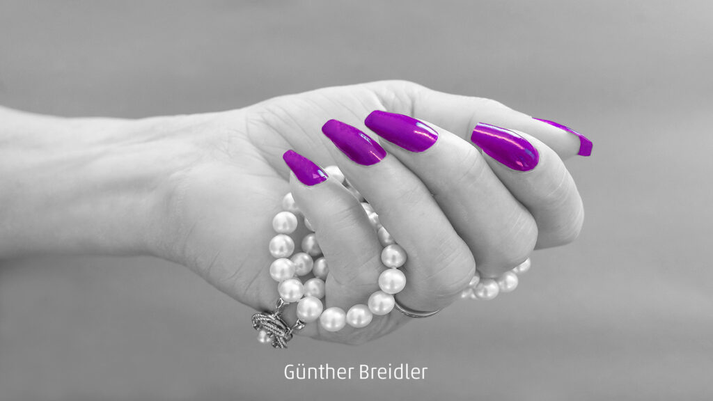 003_2024_AT4_LM-106_D AT4140004 Breidler Guenther_Perlenkette