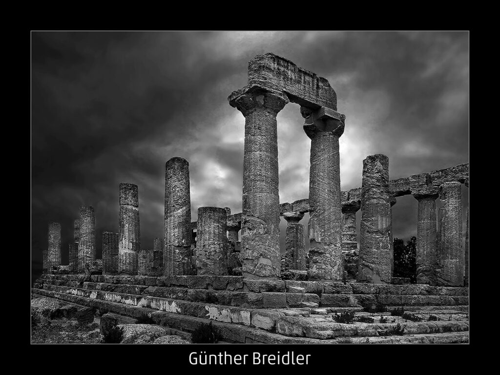 016_2024_AT4_LM-119_M AT4140004 Breidler Guenther_Tempelruine