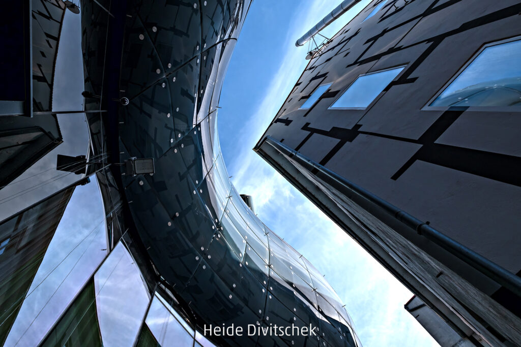 046_2024_AT4_LM-219_S AT4290019 Divitschek Heide_Kunsthaus Graz