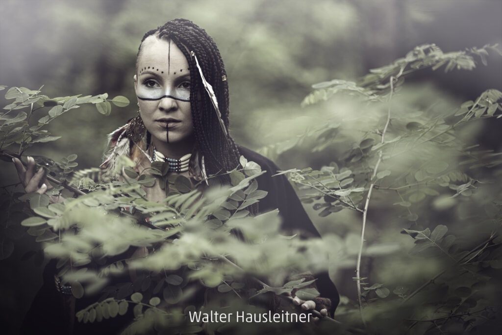 211_2024_AT4_LM-696_C AT4080001 Hausleitner Walter_Indianermaedchen