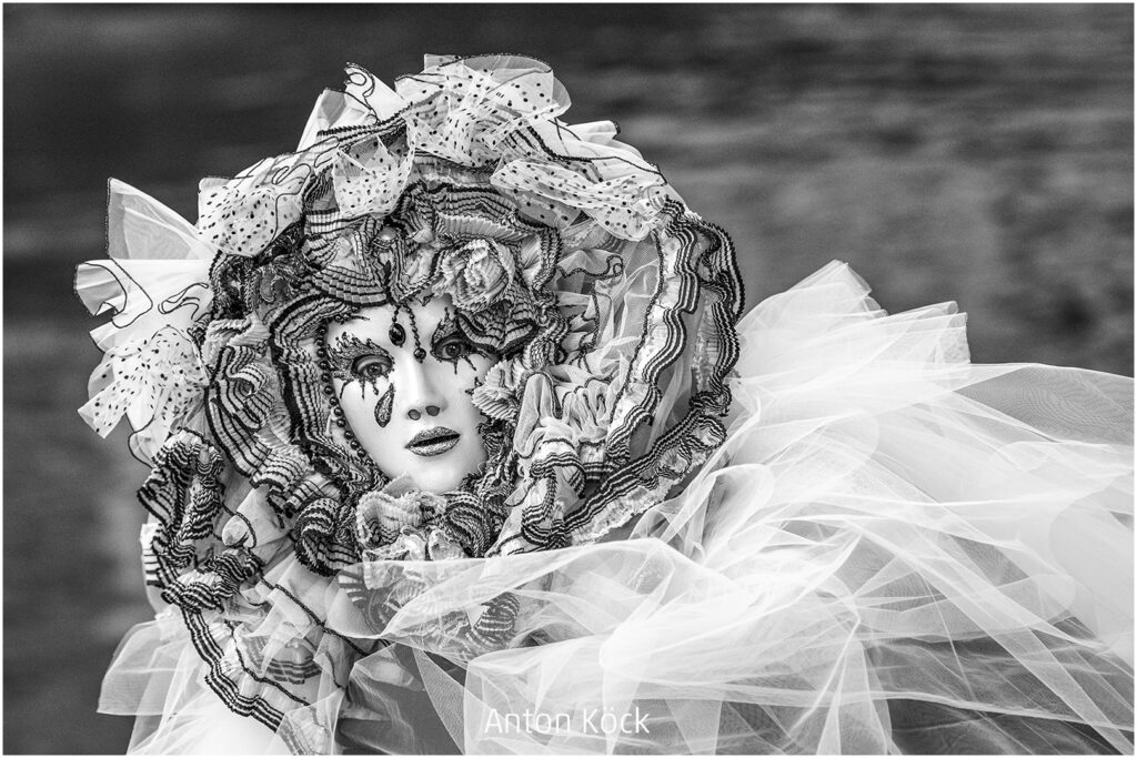 263_2024_AT4_LM-464_M AT4330040 Koeck Anton_Maske Venedig