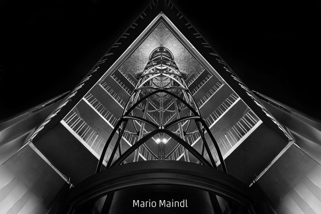 302_2024_AT4_LM-361_M AT4330017 Maindl Mario_Elevator